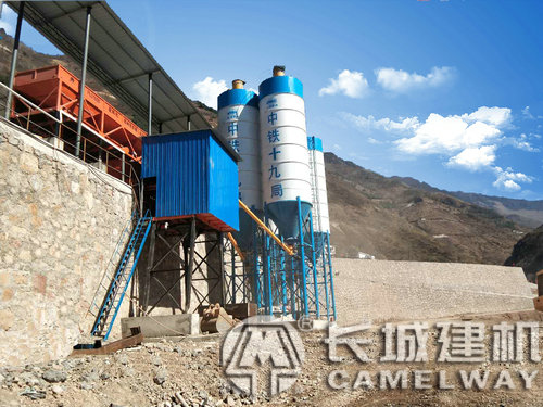 水泥混泥土拌合站價格多少錢